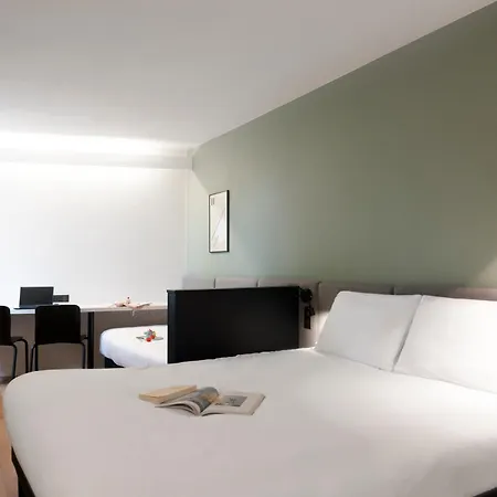 Ibis Nancy-brabois Вандёвр-ле-Нанси
