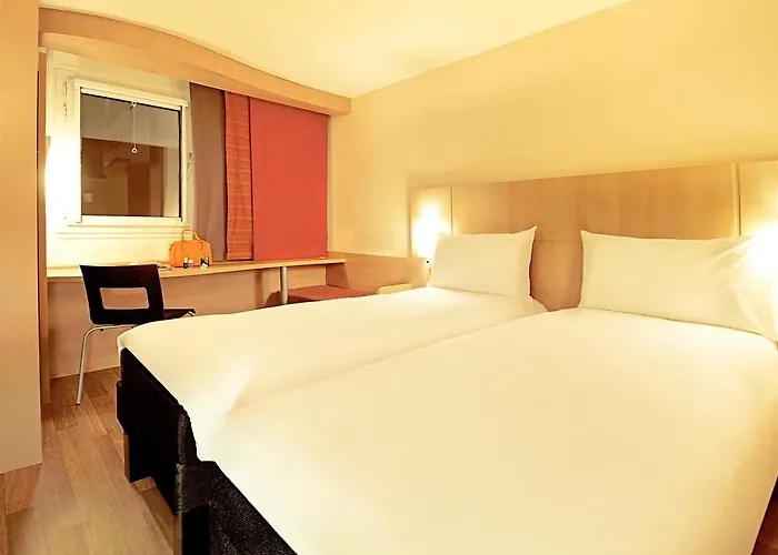 Ibis Nancy-brabois מלון 3*